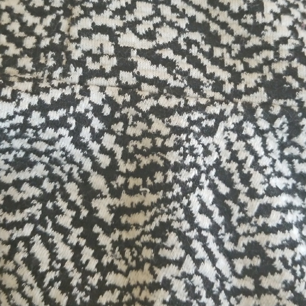 top - Picture 4 of 4
